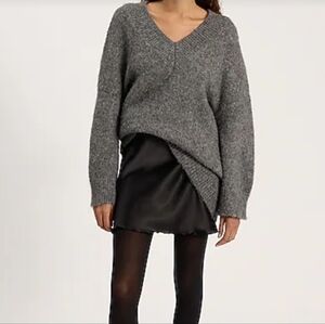 EXPRESS High Waisted Satin Mini Slip Skirt. Black. XS NWT